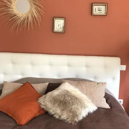 Habitación en casa particular A Louer Sur *