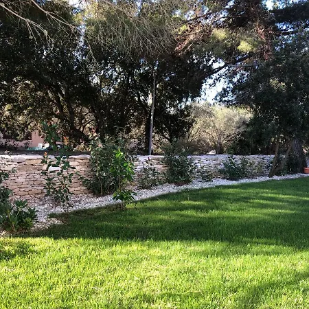 A Louer Sur Bonifacio (Corsica)